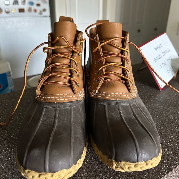 LL Bean - Men's Bean Boots, 6" - Tan/Brown - Sz 9 - Picture 2 of 4